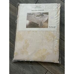 Ashley Cooper Home For The Holidays FestivitiesTablecloth Gold Oval 60”x104”